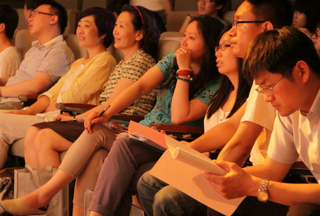 老哥俱乐部-老哥必备的交流社区