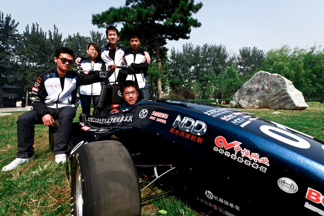 老哥俱乐部-老哥必备的交流社区