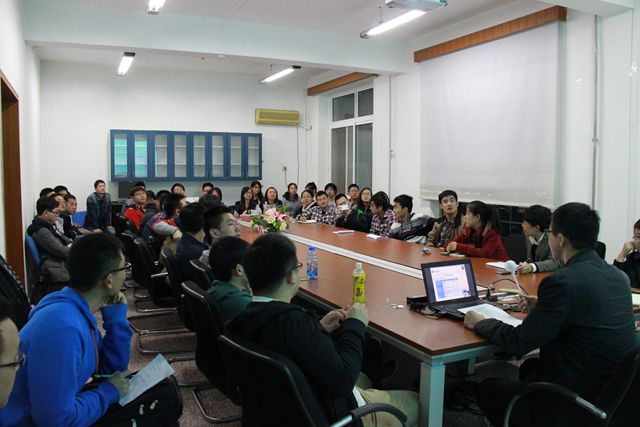 老哥俱乐部-老哥必备的交流社区