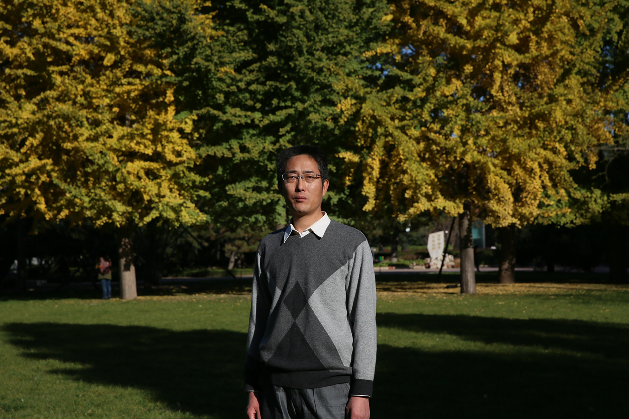 老哥俱乐部-老哥必备的交流社区