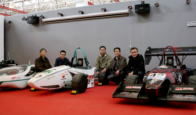 老哥俱乐部-老哥必备的交流社区