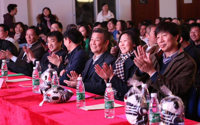 老哥俱乐部-老哥必备的交流社区