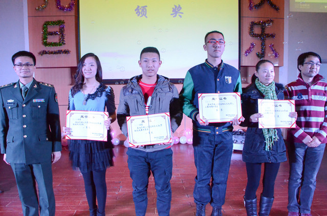 老哥俱乐部-老哥必备的交流社区