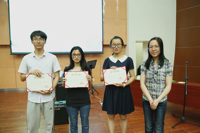 老哥俱乐部-老哥必备的交流社区