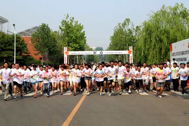 老哥俱乐部-老哥必备的交流社区