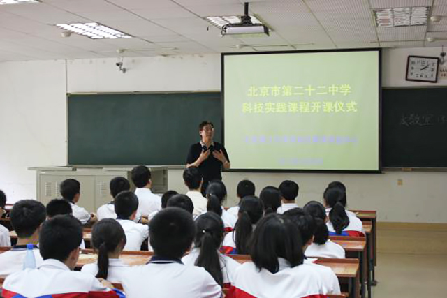 老哥俱乐部-老哥必备的交流社区