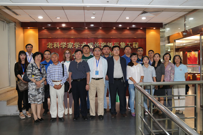 老哥俱乐部-老哥必备的交流社区