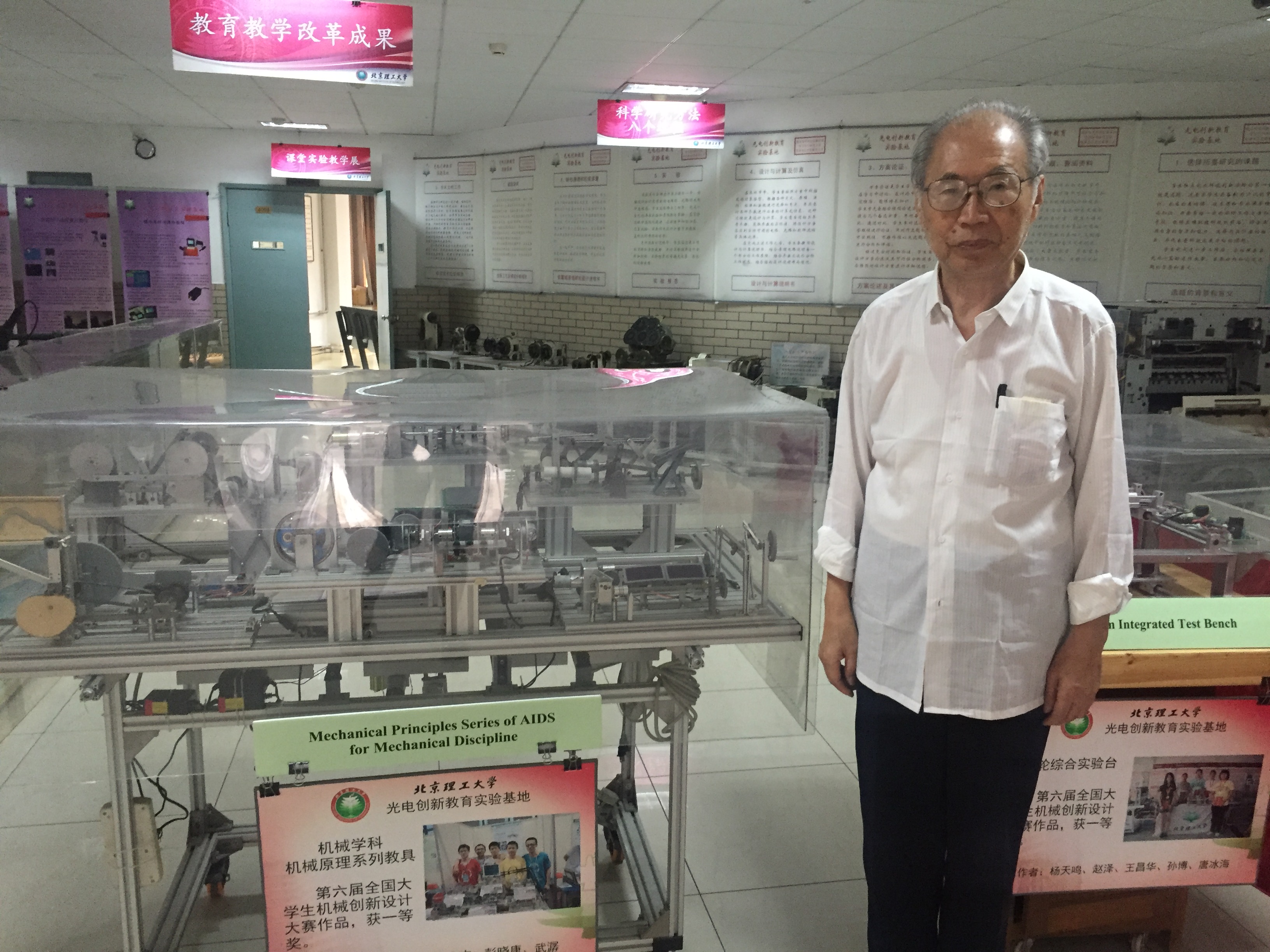 老哥俱乐部-老哥必备的交流社区