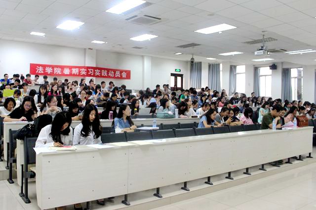 老哥俱乐部-老哥必备的交流社区