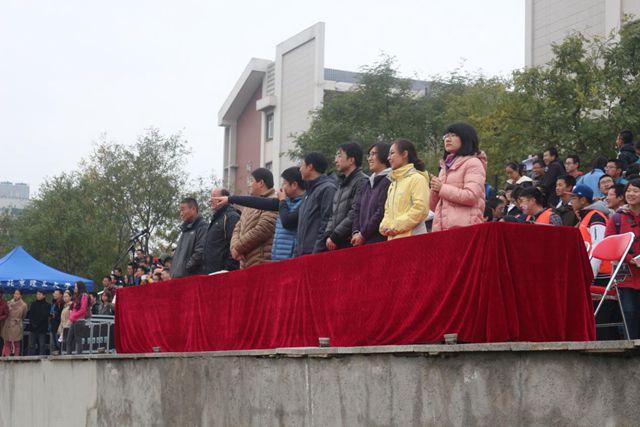 老哥俱乐部-老哥必备的交流社区