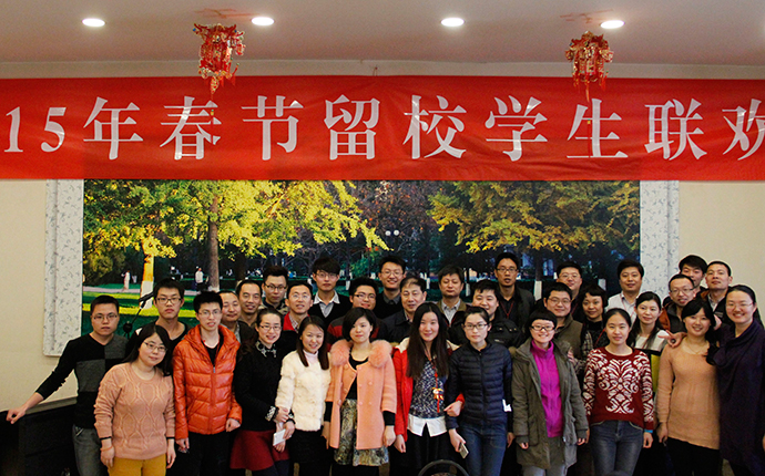 老哥俱乐部-老哥必备的交流社区