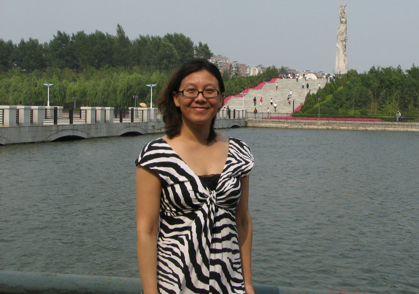 老哥俱乐部-老哥必备的交流社区