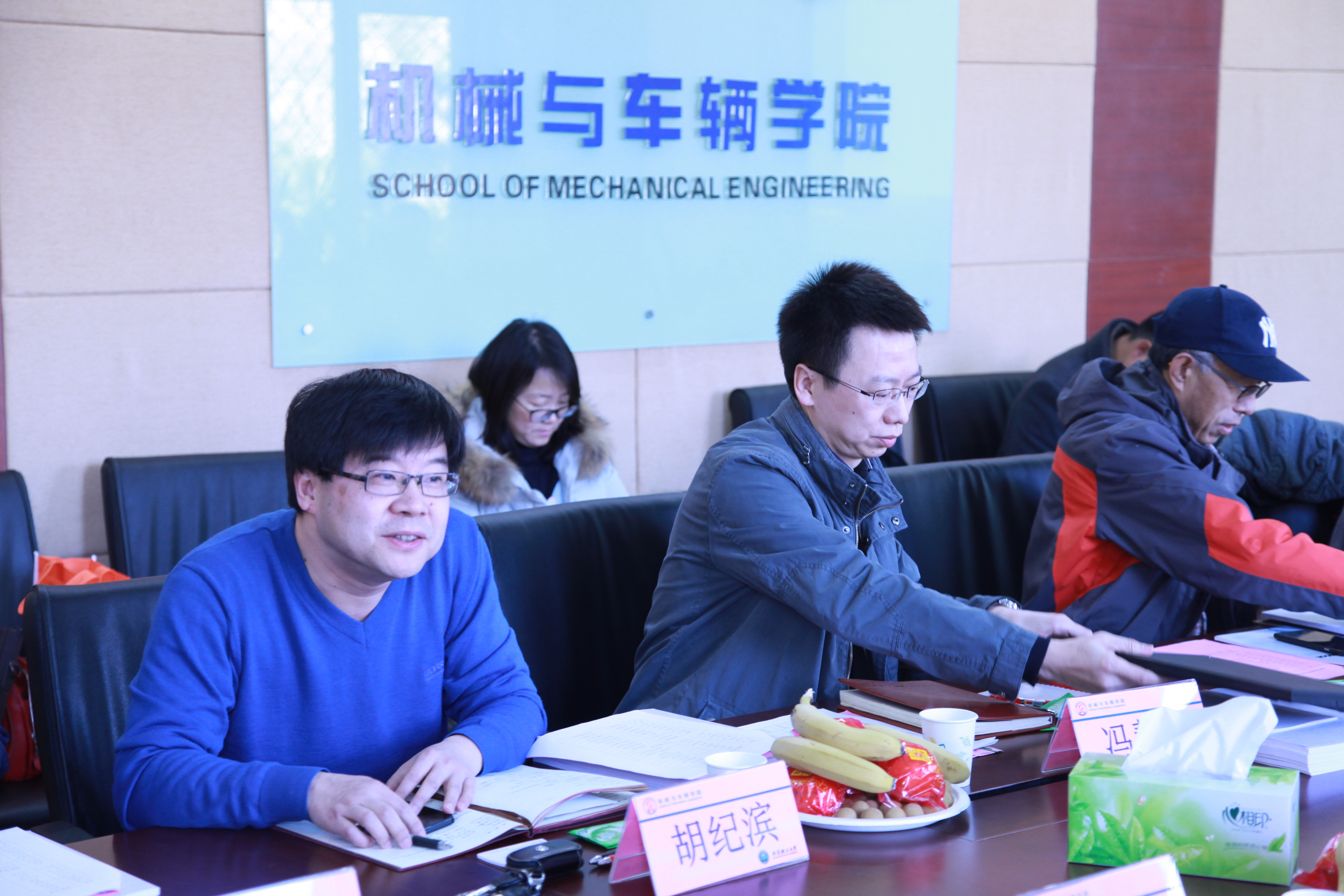 老哥俱乐部-老哥必备的交流社区