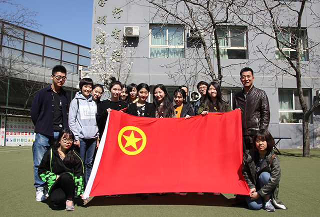 老哥俱乐部-老哥必备的交流社区