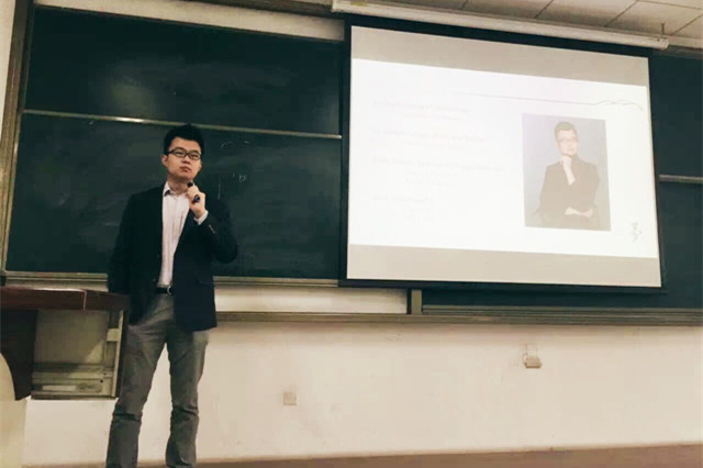 老哥俱乐部-老哥必备的交流社区