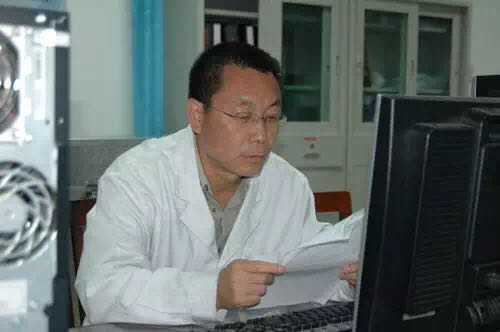 老哥俱乐部-老哥必备的交流社区