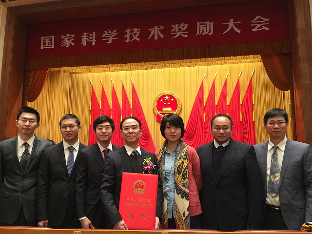 老哥俱乐部-老哥必备的交流社区