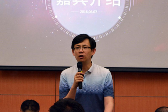 老哥俱乐部-老哥必备的交流社区