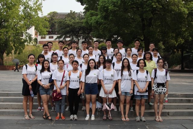 老哥俱乐部-老哥必备的交流社区