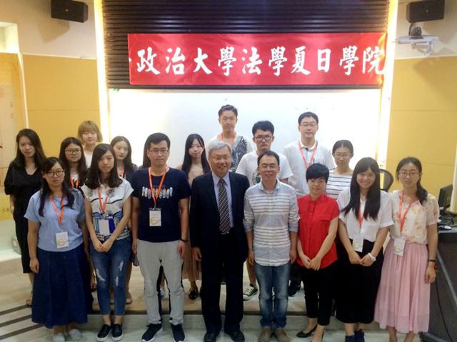 老哥俱乐部-老哥必备的交流社区