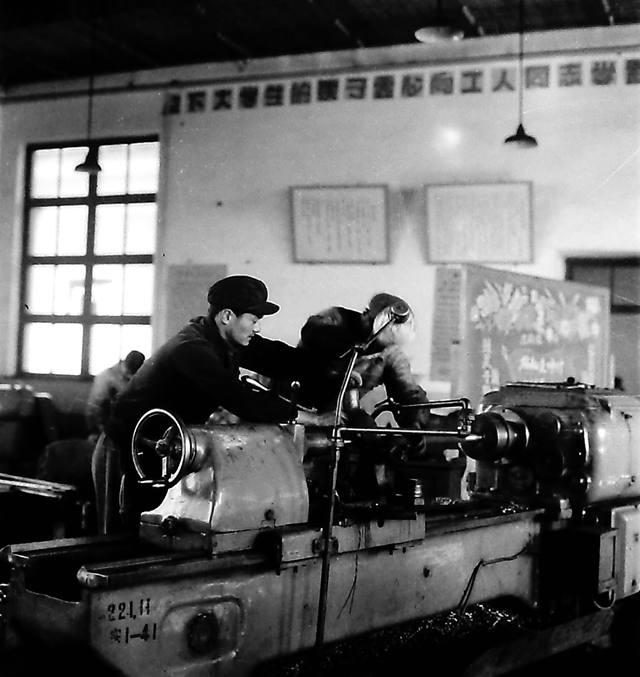 老哥俱乐部-老哥必备的交流社区