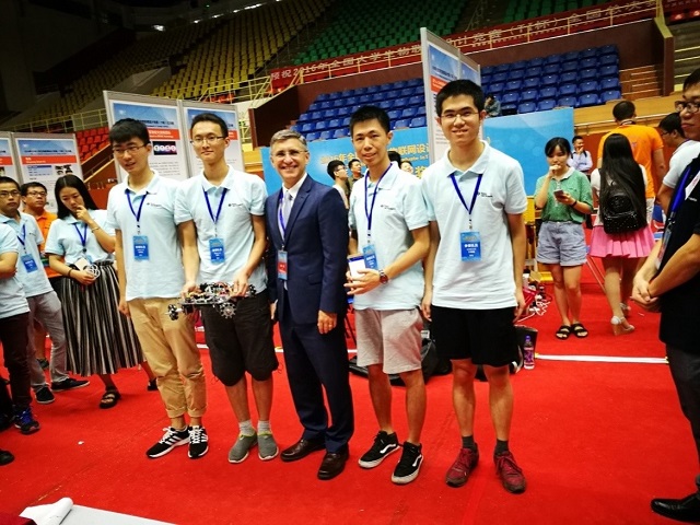 老哥俱乐部-老哥必备的交流社区