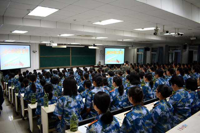 老哥俱乐部-老哥必备的交流社区