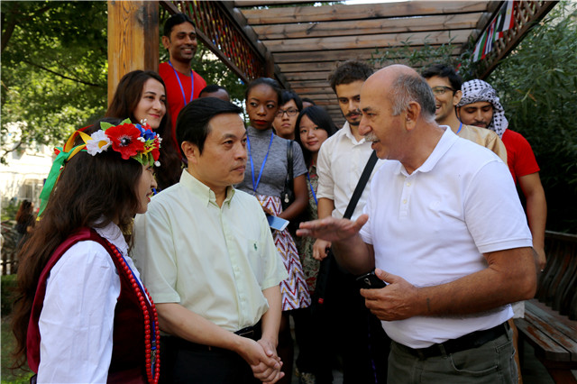 老哥俱乐部-老哥必备的交流社区