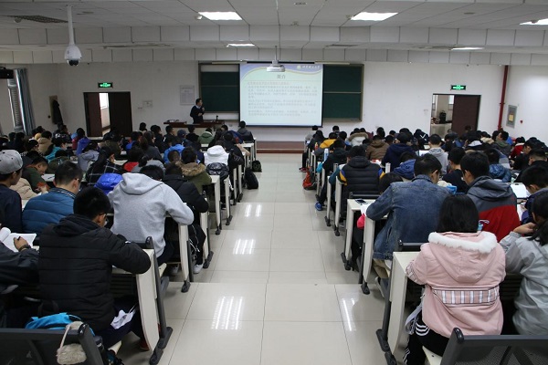 老哥俱乐部-老哥必备的交流社区