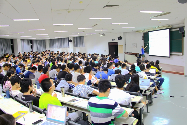 老哥俱乐部-老哥必备的交流社区