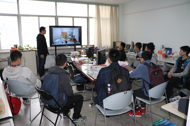 老哥俱乐部-老哥必备的交流社区