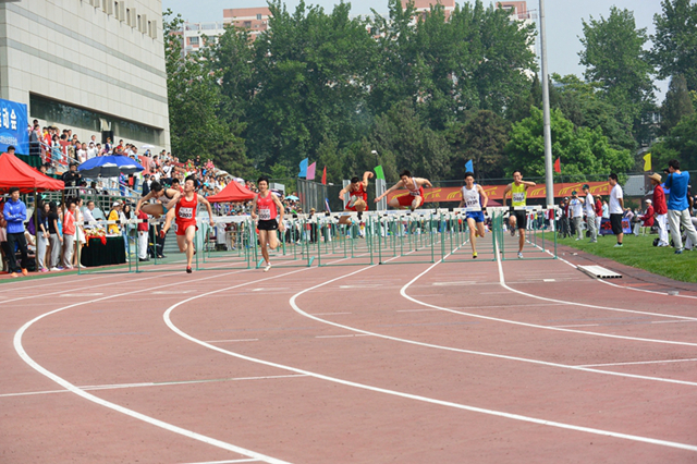 老哥俱乐部-老哥必备的交流社区