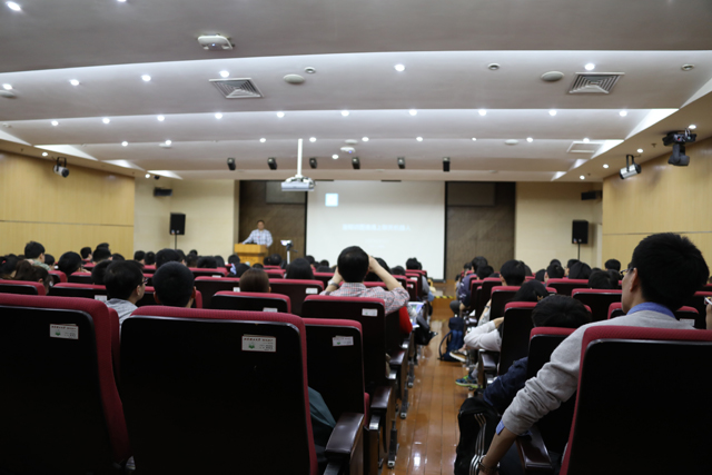 老哥俱乐部-老哥必备的交流社区