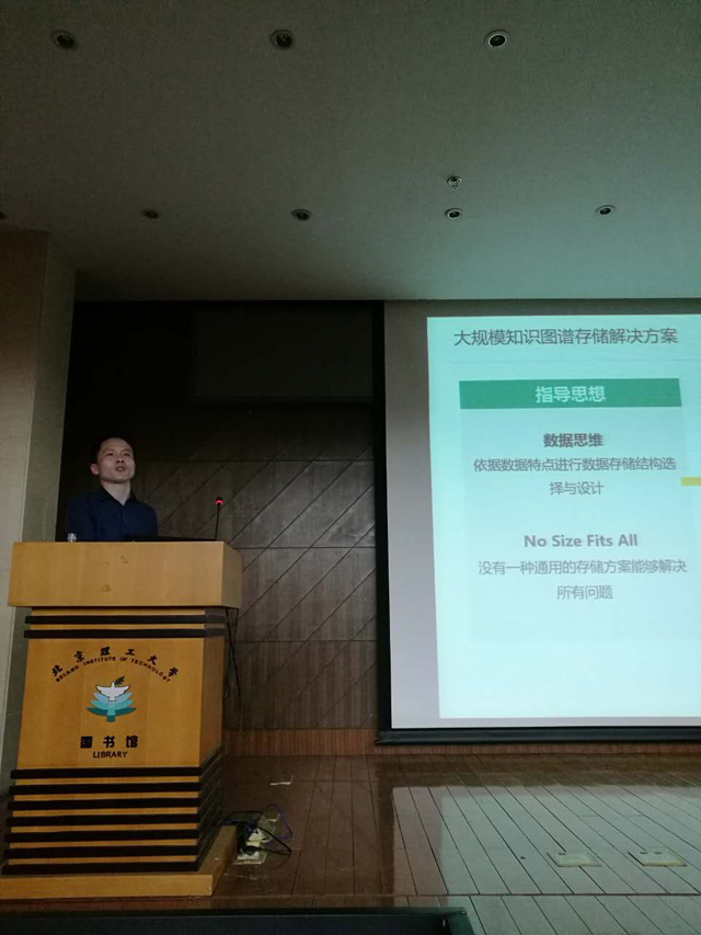 老哥俱乐部-老哥必备的交流社区