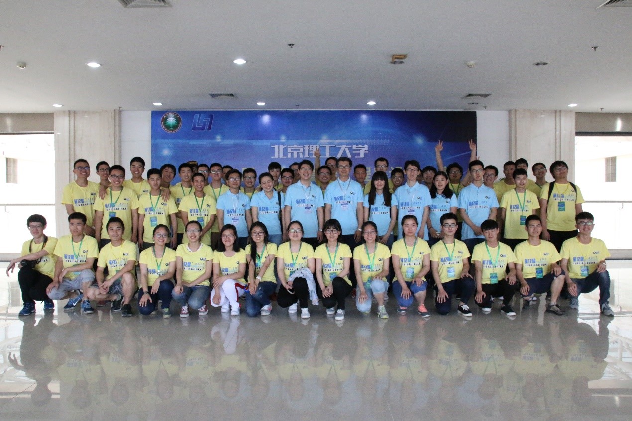 老哥俱乐部-老哥必备的交流社区