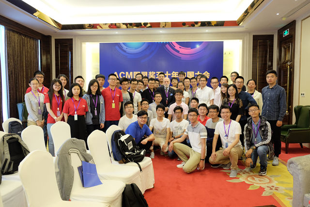 老哥俱乐部-老哥必备的交流社区