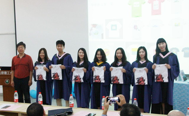 老哥俱乐部-老哥必备的交流社区