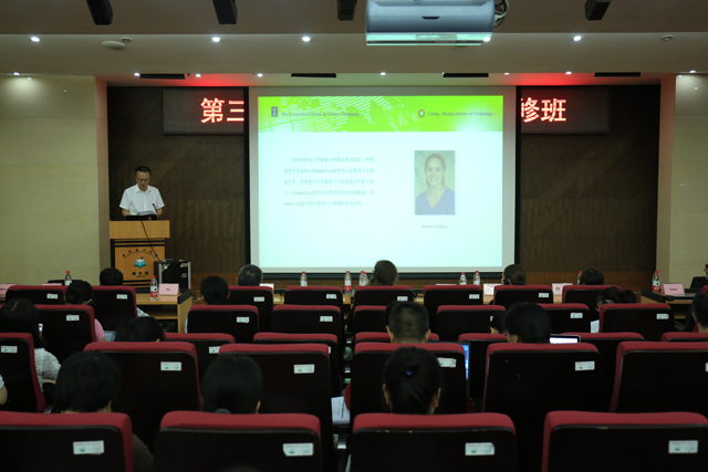 老哥俱乐部-老哥必备的交流社区