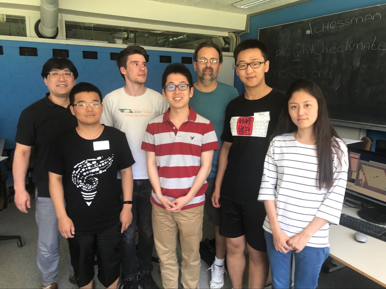 老哥俱乐部-老哥必备的交流社区