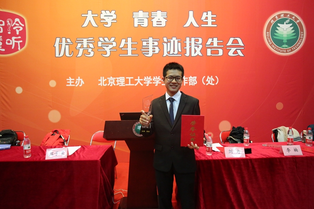 老哥俱乐部-老哥必备的交流社区