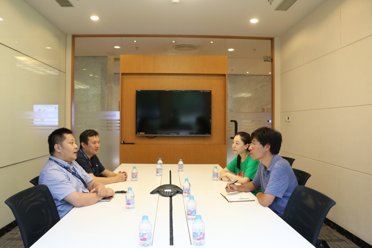 老哥俱乐部-老哥必备的交流社区