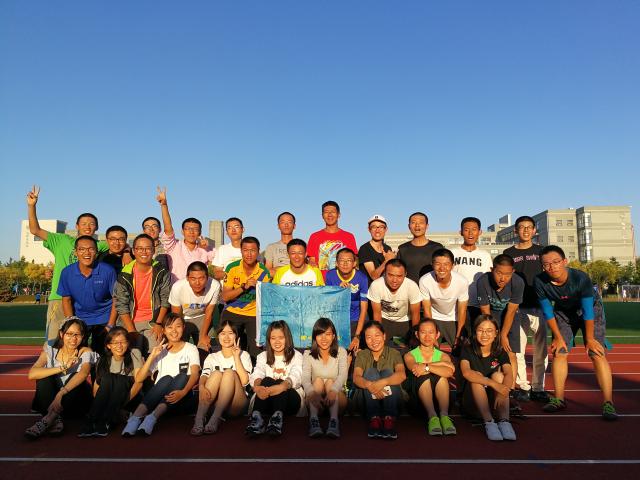 老哥俱乐部-老哥必备的交流社区