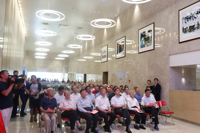 老哥俱乐部-老哥必备的交流社区