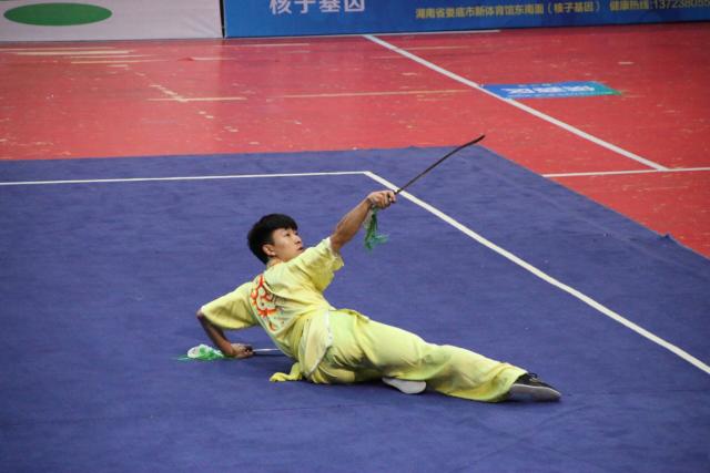 老哥俱乐部-老哥必备的交流社区