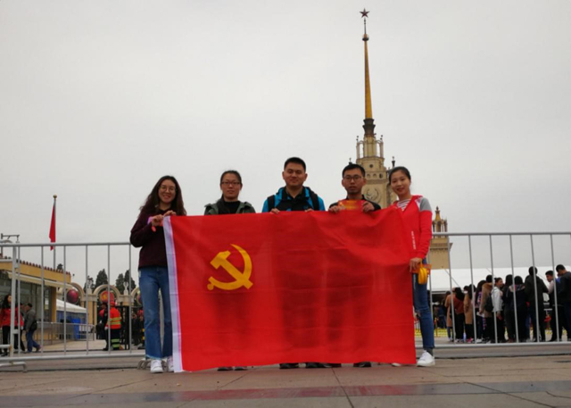 老哥俱乐部-老哥必备的交流社区