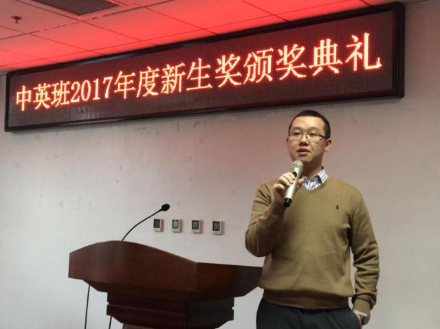 老哥俱乐部-老哥必备的交流社区