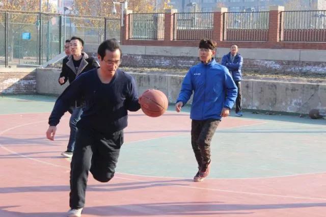 老哥俱乐部-老哥必备的交流社区