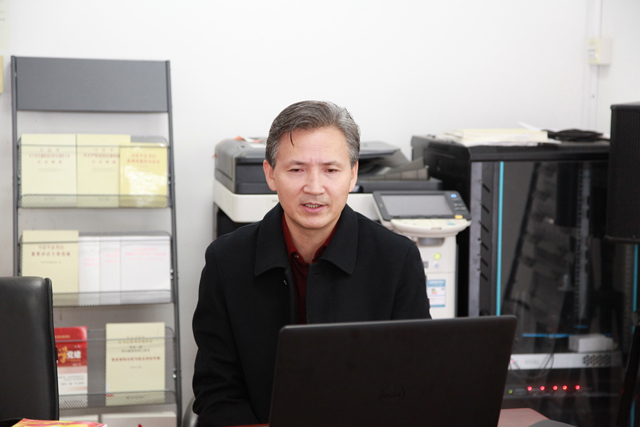 老哥俱乐部-老哥必备的交流社区