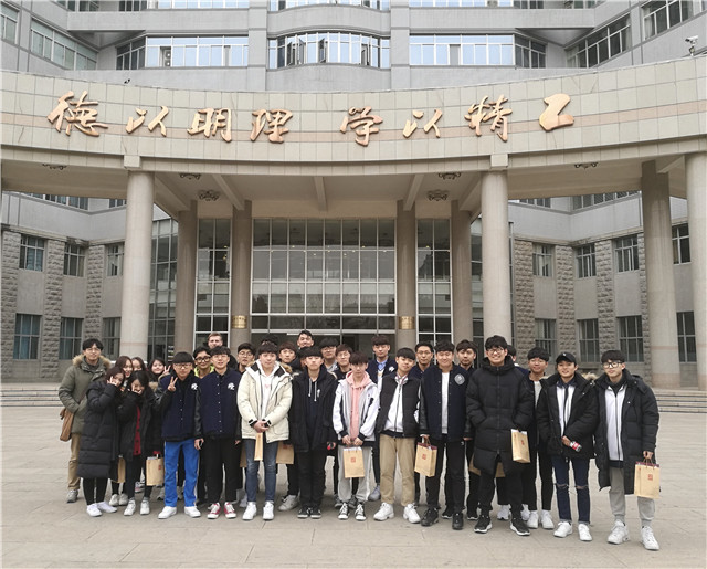 老哥俱乐部-老哥必备的交流社区