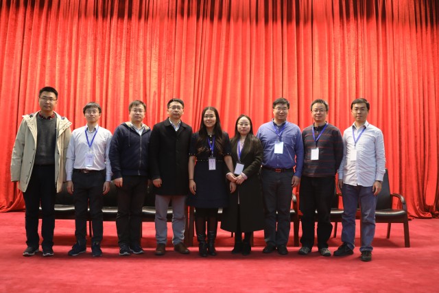 老哥俱乐部-老哥必备的交流社区